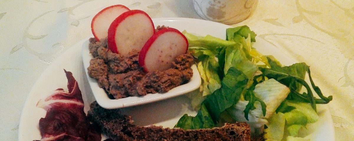 chicken liver paté